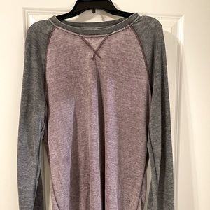 Long sleeve baseball woven tee